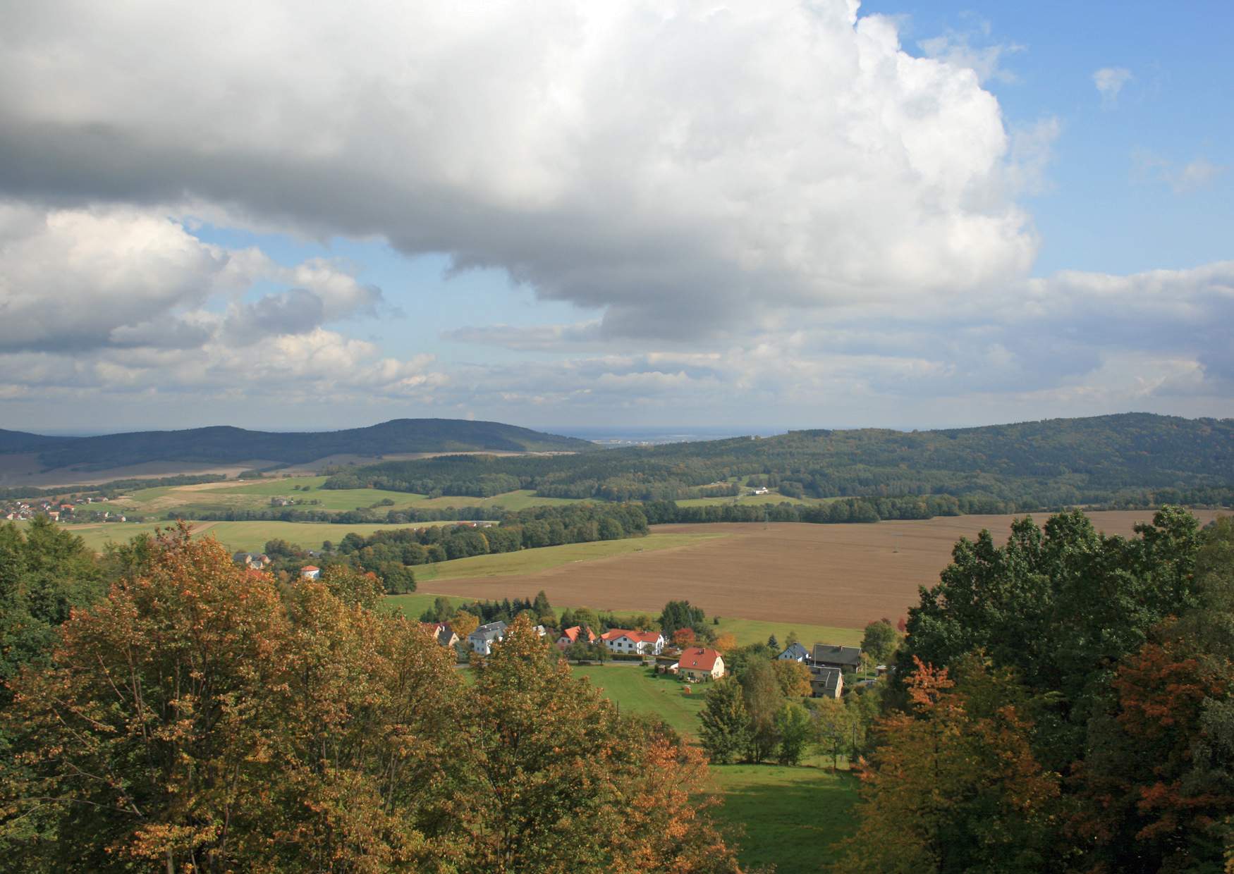 Schwedenstein der Blick vom Aussichtsturm nach Osten