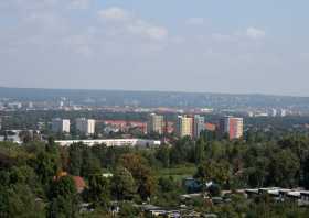 Der Blick vom Aussichtsturm auf der Räcknitzhöhe in Dresden