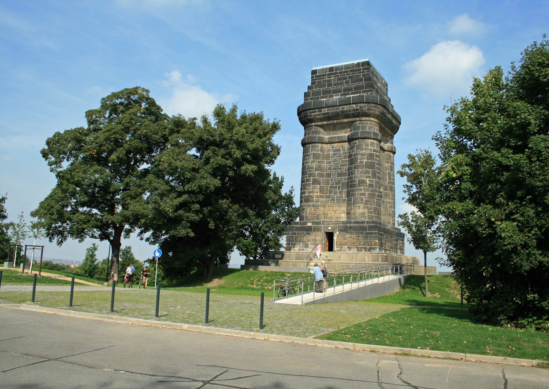 Die Bismarcksäule in Dresden-Räcknitz