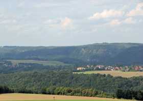 Der Blick vom Kohlbornstein zum Brand