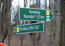 Ausschilderung Wanderwege rund um Naundorf