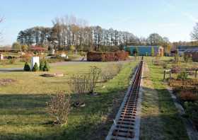 Garteneisenbahn zum Mitfahren ein Spass für Kinder